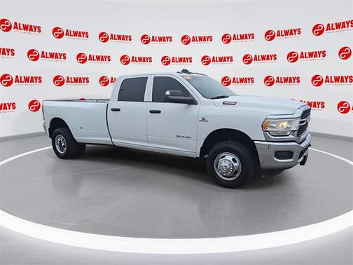 2019 RAM 3500 Tradesman Crew Cab 4x4 8' Box