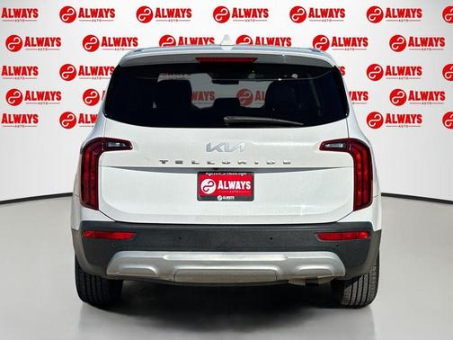 2022 Kia Telluride LX