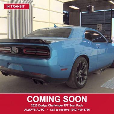 B5 Blue Pearlcoat 2023 Dodge Challenger R/T Scat Pack