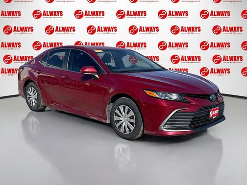 2022 Toyota Camry LE