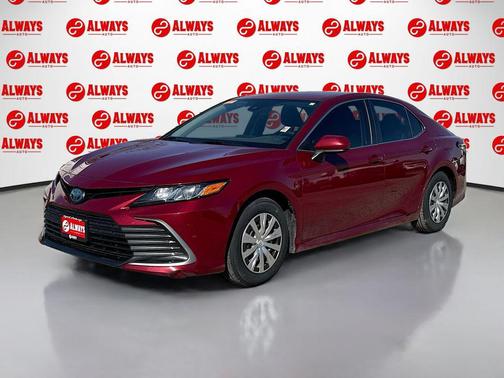 2022 Toyota Camry LE