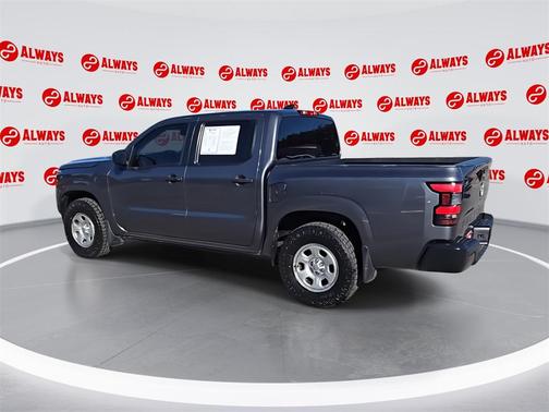 2022 Nissan Frontier S
