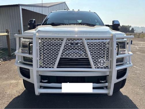 2022 Ford F-450 Platinum