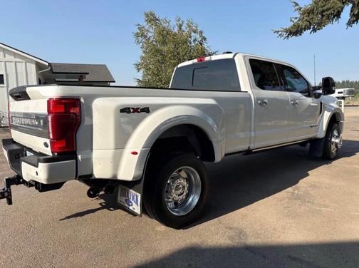 2022 Ford F-450 Platinum