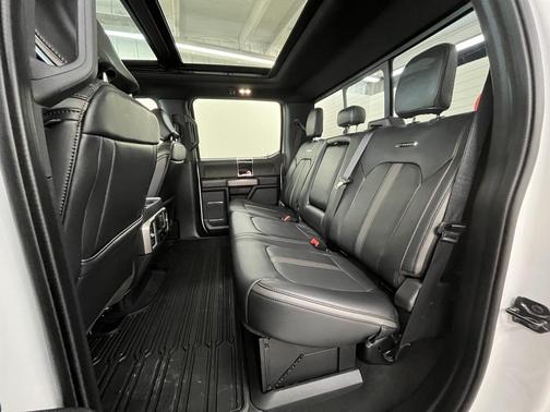2022 Ford F-450 Platinum