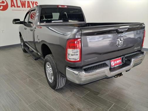 2019 RAM 2500 Big Horn Crew Cab 4x4 6'4' Box
