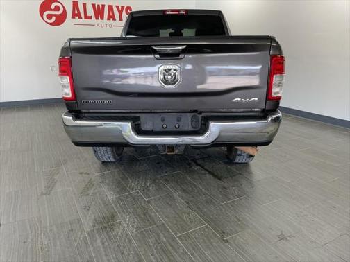 2019 RAM 2500 Big Horn Crew Cab 4x4 6'4' Box