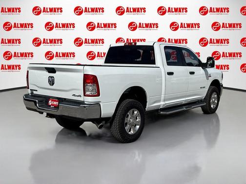 2023 RAM 2500 Big Horn Crew Cab 4x4 6'4' Box