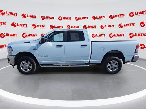 2023 RAM 2500 Big Horn Crew Cab 4x4 6'4' Box