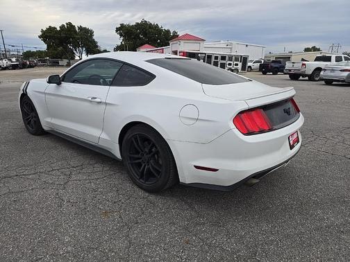 2017 Ford Mustang EcoBoost Premium