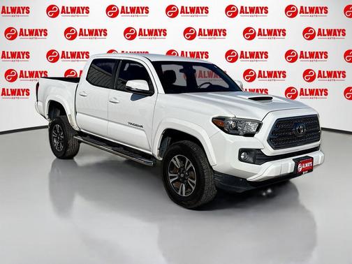 2017 Toyota Tacoma TRD Sport