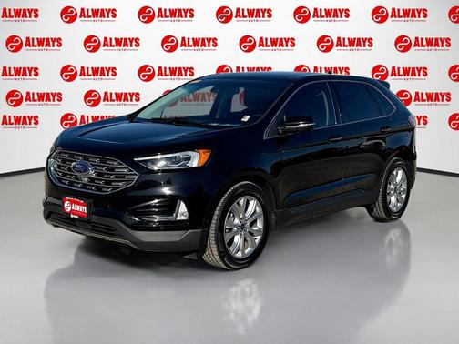 AGATE BLACK METALLIC 2020 Ford Edge Titanium