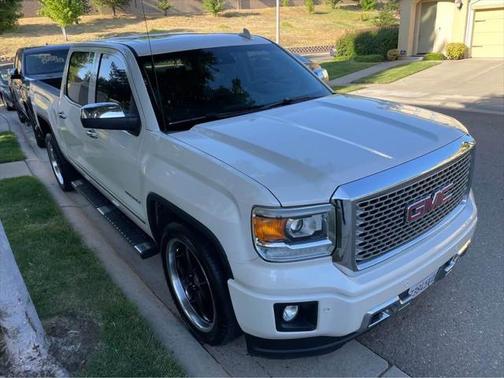 2015 GMC Sierra 1500 Denali