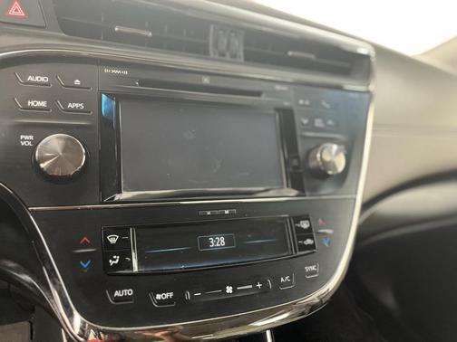 2018 Toyota Avalon Hybrid Limited