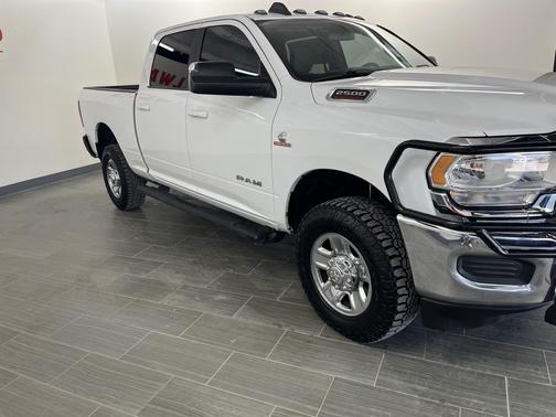 2021 RAM 2500 Lone Star Crew Cab 4x4 6'4' Box