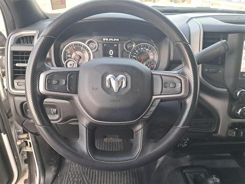 2023 RAM 3500 Tradesman Crew Cab 4x4 8' Box