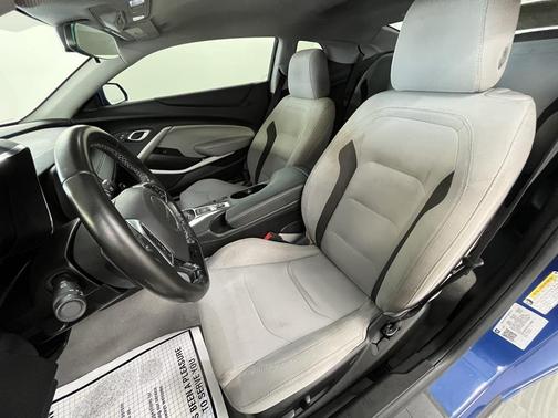 2020 Chevrolet Camaro 1LS