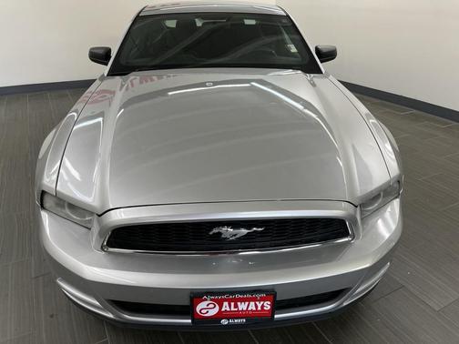 2013 Ford Mustang V6