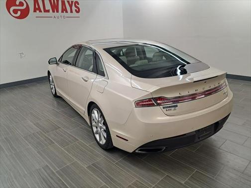 2016 Lincoln MKZ Base