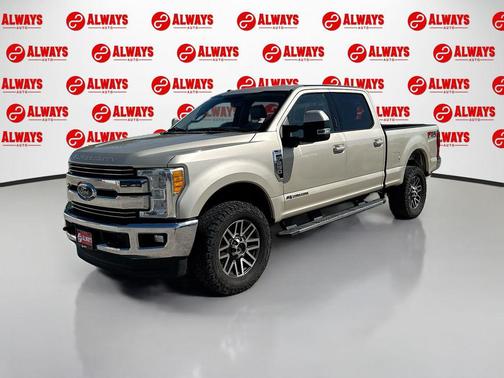 WHITE GOLD 2017 Ford F-250 Lariat