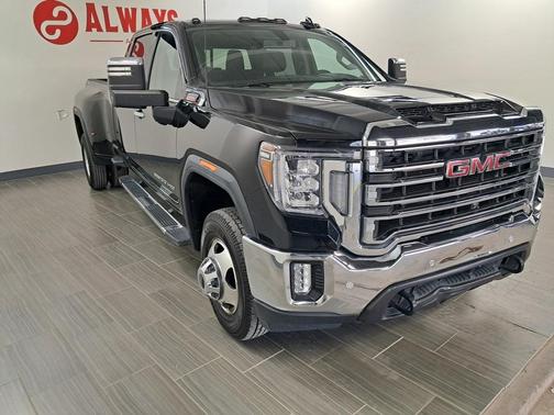 2023 GMC Sierra 3500 SLT