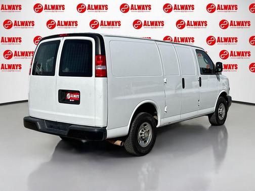 2020 Chevrolet Express 2500 RWD 2500 Regular Wheelbase WT