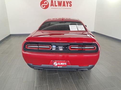 2015 Dodge Challenger R/T Plus