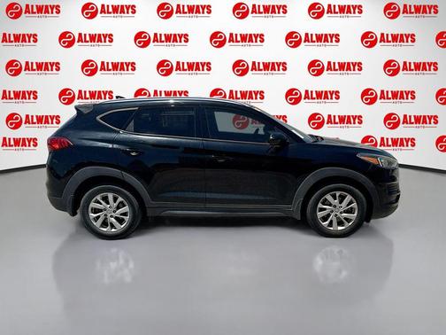 Black Noir Pearl 2020 Hyundai TUCSON Value