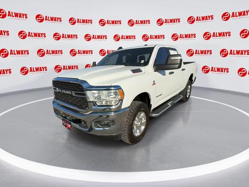 2023 RAM 2500 Big Horn Crew Cab 4x4 6'4' Box