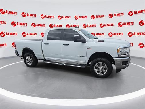 2023 RAM 2500 Big Horn Crew Cab 4x4 6'4' Box