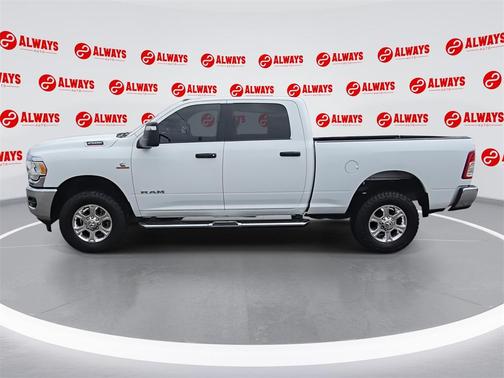 2023 RAM 2500 Big Horn Crew Cab 4x4 6'4' Box