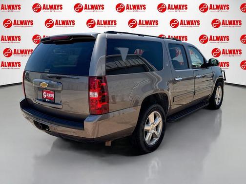 Mocha Steel Metallic 2014 Chevrolet Suburban 1500 LT