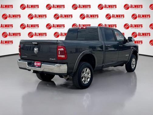 Granite Crystal Metallic Clearcoat 2022 RAM 2500 Laramie Crew Cab 4x4 6'4' Box