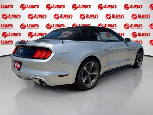 INGOT SILVER METALLIC 2015 Ford Mustang V6