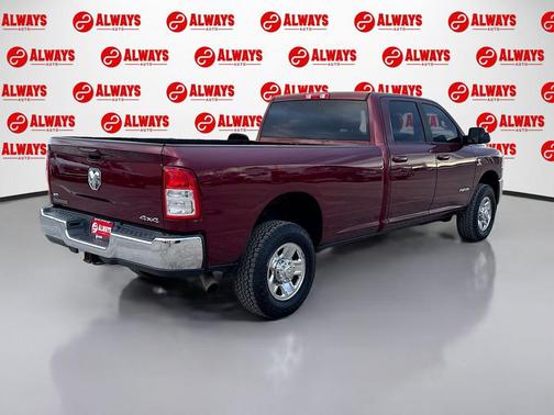 2021 RAM 2500 Big Horn Crew Cab 4x4 8' Box
