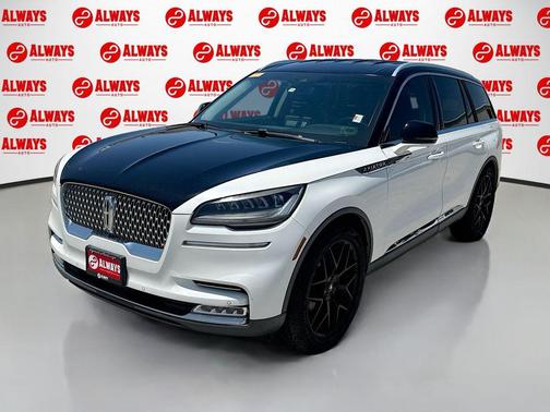 PRISTINE WHITE MET TRI-COAT 2020 Lincoln Aviator Reserve AWD