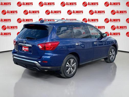 2020 Nissan Pathfinder S 2WD