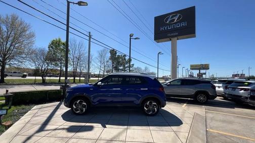 2021 Hyundai VENUE SEL