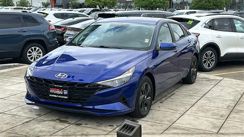 2023 Hyundai ELANTRA SEL