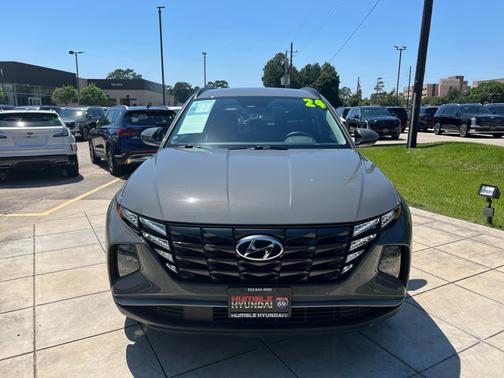 Gray 2024 Hyundai TUCSON SEL