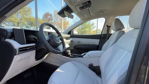 2025 Hyundai TUCSON SEL
