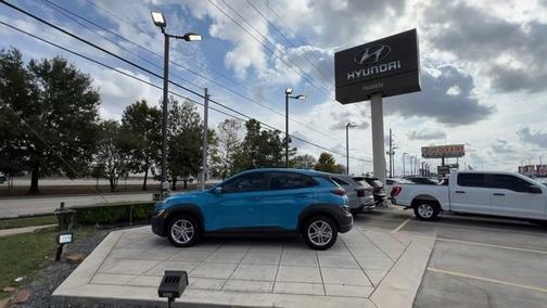 2023 Hyundai KONA SE