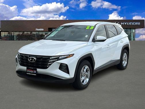 2023 Hyundai TUCSON SE