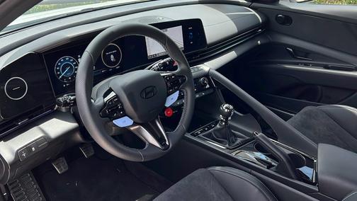 2025 Hyundai ELANTRA N Base