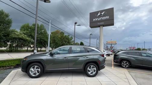 2023 Hyundai TUCSON SE