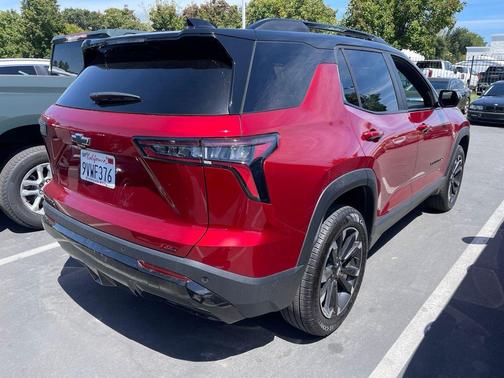Radiant Red Tintcoat 2026 Chevrolet Equinox FWD RS