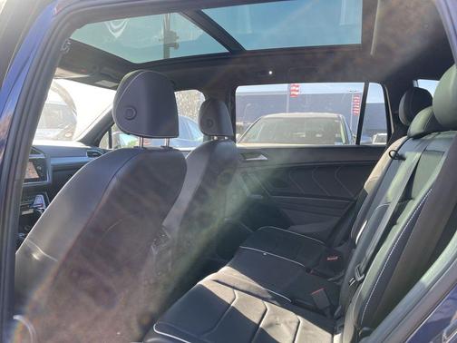 2022 Volkswagen Tiguan 2.0T SEL R-Line 4MOTION