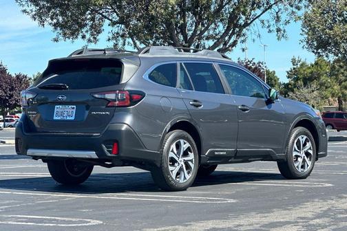 Magnetite Gray Metallic 2021 Subaru Outback Limited