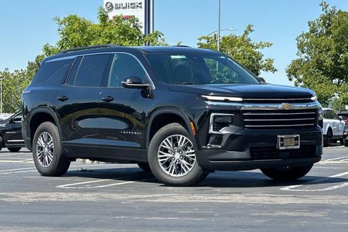 Mosaic Black Metallic 2025 Chevrolet Traverse LT
