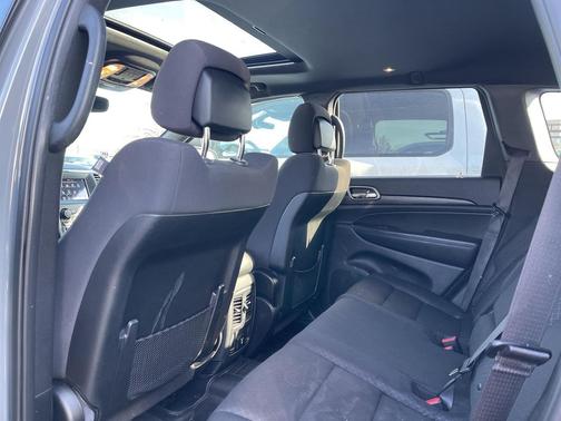 2019 Jeep Grand Cherokee Upland